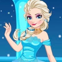 Elsa And Adventure Dress Up