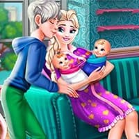 Pregnant Elsa Twins Birth